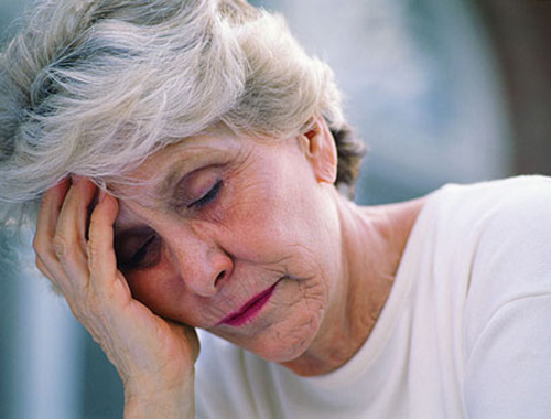 Cách chữa bệnh mất ngủ ở người cao tuổi không cần dùng thuốc