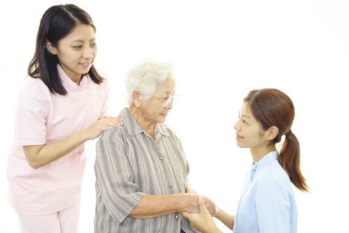 Bí quyết chăm sóc sức khỏe người cao tuổi