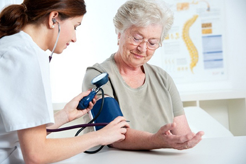 Những cách phòng tránh bệnh tim mạch ở người cao tuổi