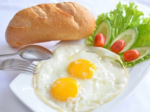 Những thực phẩm tốt và cần thiết cho bữa sáng của người già
